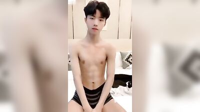 Gay Cute Boy Cam Fun Show!