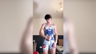 Fit guy with big cock: Standing Jacks Show - Gay Porn!
