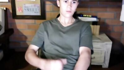 Latin Heat: Colombian Twinks Premature Cumshot Webcam Show