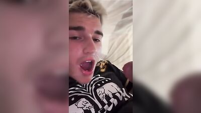 Gay Porn Bliss: Cum Swallowing Amateur Twink