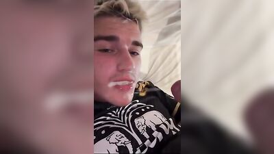 Gay Porn Bliss: Cum Swallowing Amateur Twink