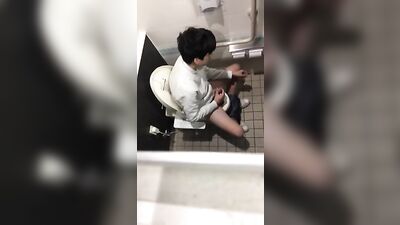 Japanese Boys Toilet Spycum12 - Amateur Asian Solo Straight Boys in Japan!