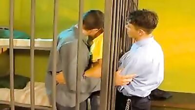 Prisoners Revenge - Hardcore Vintage Gay Porn Tube