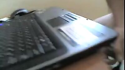 Jeremiahs Web-Cam Voyeur Handjob - Twink Wanks!