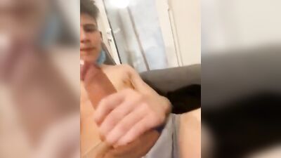 Big Cocks Amateur Porn: The Ultimate Cumshot!