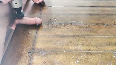 Casanova Guys Massage Gun Cum: Amateur Cum Shots Solo!