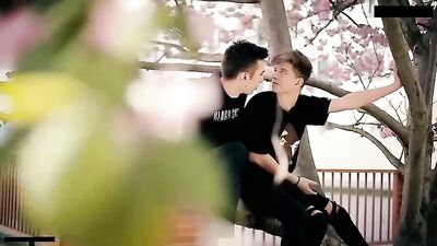 Cum on his ass - 546: The Ultimate Handjob and Bareback Oral Experience!