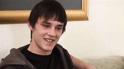 Young Twink Handjob Ca$H Strokes - Jacking Off Fun!