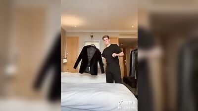 Unleashing Harvey Mills Hidd*en Desires - A Solo Amateur Hot Big Dick Adventure!