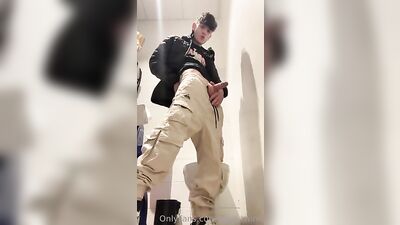 Boys in Public: Cum Shots with Elias Daddy!