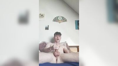 Bouncing Balls Jerk-Off: Straight Boys and Their Big Cocks!