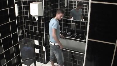 Gay Porn Videos: Wild Bareback Sex in the Public Bathroom