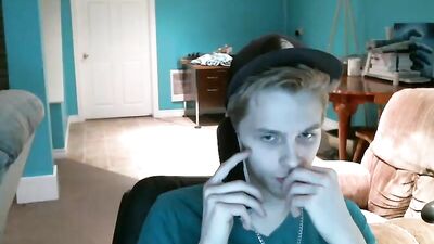 Gay Porn Blonde Guy Webcam Cumshot Boys Online!