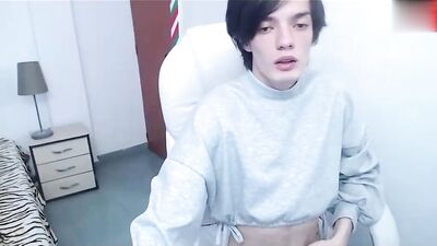 Cum Shots Handjob Porn Cam Model Uses Vibrator And Cums Boys!