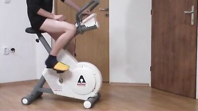 Gay Exercise Bike Fucks: Riding Hard and Cumming Soft!