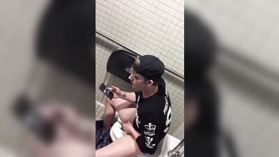 Bathroom Boys XXX Bathroom Caught Porn Compilation - Amateur Fetish