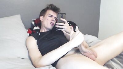 Young Milker: Gay Teen Cum Shots with Huge Milk Balls!