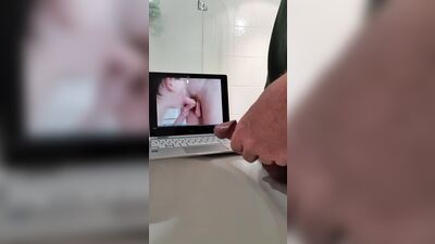 Gay Porn Handjobs - Jerk Off to Amateur Cum Shots