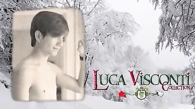 Two Friends at the Beach: Amateur Gay Porn Videos - A Hot Day in Paradise!