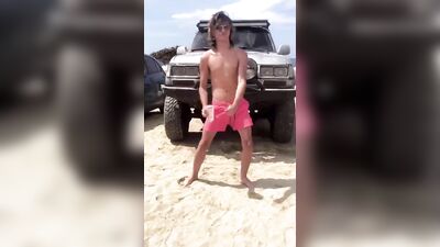 Gay Cute Beach Selfie Hot Sexy Tube - Yeison Santiagos Sizzling Adventure!