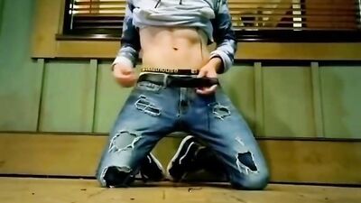 Gay Tube Cumming Boy Porn - Amateur Solo Caught Wanking!