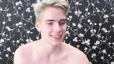 Beauty and Bliss: Gay Porn for the Seasoned Amateur!