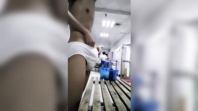 Jerking in front of others in the Lockerroom^^ GayBoysTube