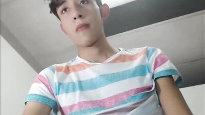 Latin Hottie Cums on Camera for Your Pure Pleasure!