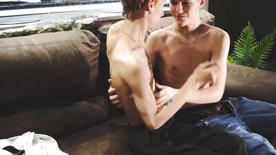 Young Bareback Twinks: Raw Gay Porn Action