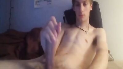 Online Boys Porn: Little Beating Off Action with Buddies!