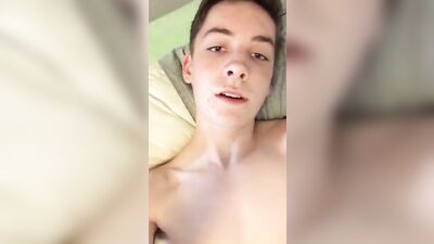 Webcam Bedroom Star Gay Tube: Amateur Web-Cam Action with Gay Tube!