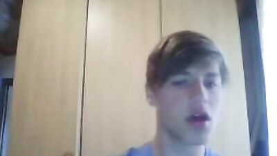 Twink Webcam Sessions - Just a Boy on Tube Boys Cam!