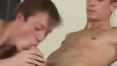 Gay Boys Porn: Fucking Amateur Big Cocks First Time!