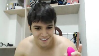 Twink Cam Boys Porn GayTube Bottom: Amateur Latino Twinks Get Down and Dirty!