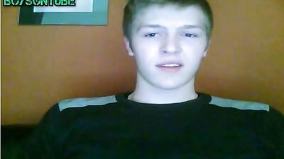 Good looking dudes in hot solo sex action!