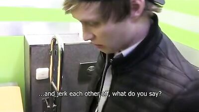 Back for Cash: Bare Amateur Ass Play Oral Gay Porn Videos