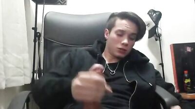 Young Twinks Cum Ride Big Cocks - Web-Cam Amateur Porn