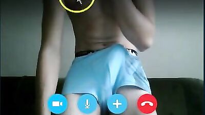 Young Twink Boy: The Ultimate Web-Cam Experience!