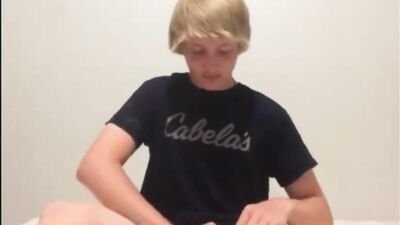 Gangbang Selfie Amateur: Just a Boys Cock