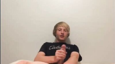 Gangbang Selfie Amateur: Just a Boys Cock