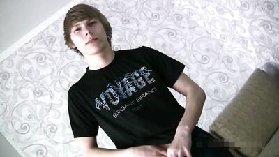 Gay Porn Sensation: Twink Boy Pleasures Himself on Camera