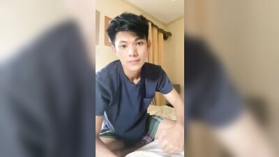 Asian Amateur Cumshots: Hot Boys Porn!