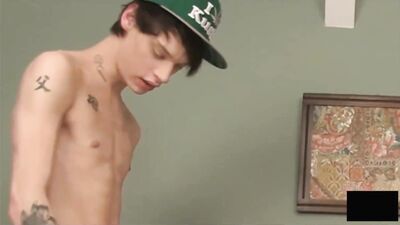 Gay Porn Foursome Bareback Twink Boys Adventure!