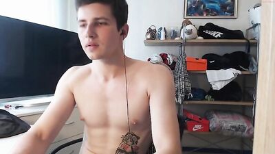 Pinoy Frat Boy Web Cam Handjob - Big Cock Blond Action!