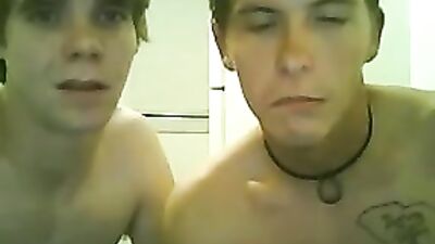 Webcam Bisexual Gay Boys Porn: Fit Lads and Raw Action!