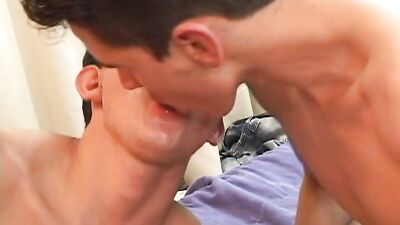 Gay Porn Video - Latino Twink Threesome Eat Cum: Bareback Cum Shots Latino!