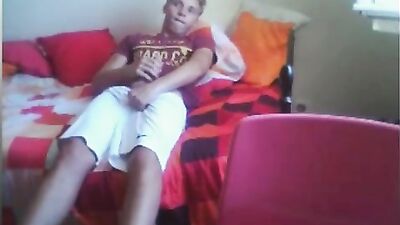 Hollister Twink Finishes Up on His Bed Gay Porn Video - Cum On My Face, Sucking Cocks, Muscular Guys