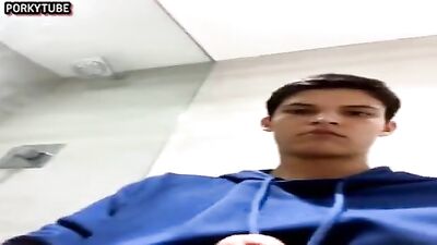 Unloading my cum after a long day boys - A gay porn video full of hot action!