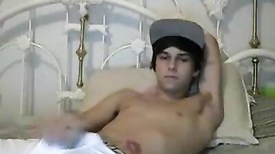 Tattooed College Boy Porn Webcam Solo: Online Exposure