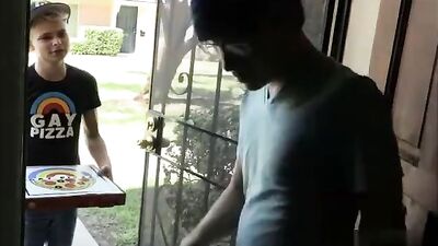 Golden Pizza Pieces: Extra Thick Creamy Toppings!